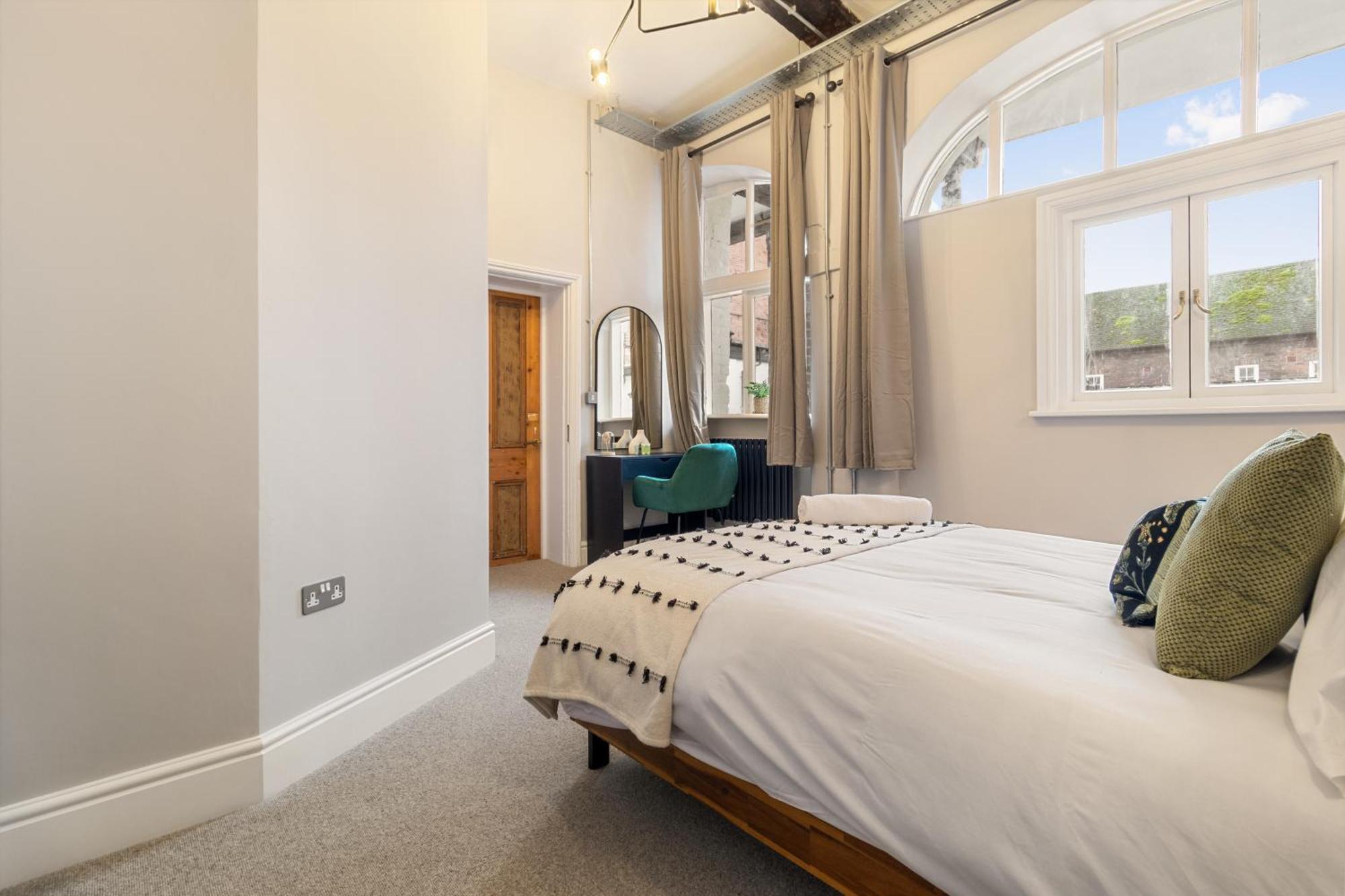 Whiskawaystays - Shaw Mews - Apartment 3 وورسيستير المظهر الخارجي الصورة